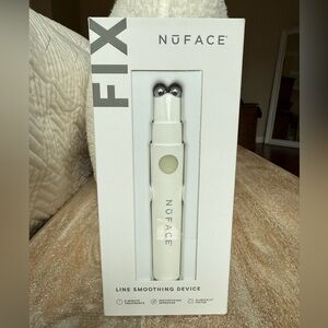 NuFace Line Smoothing Device